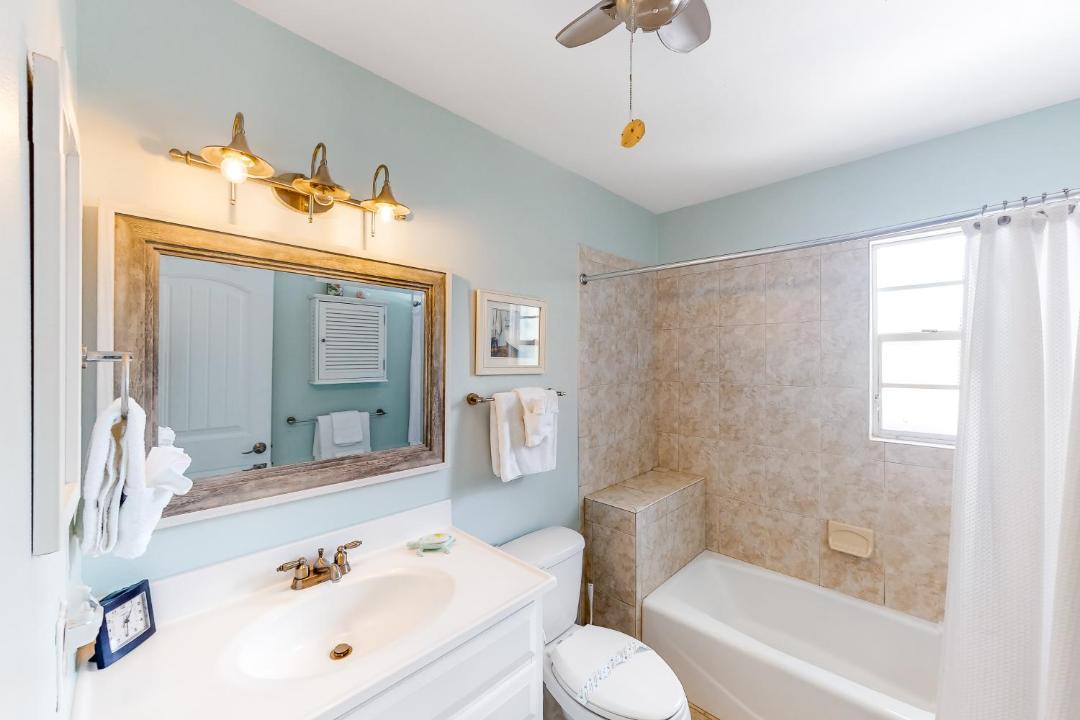 Photo of Bathroom in Holmes Beach