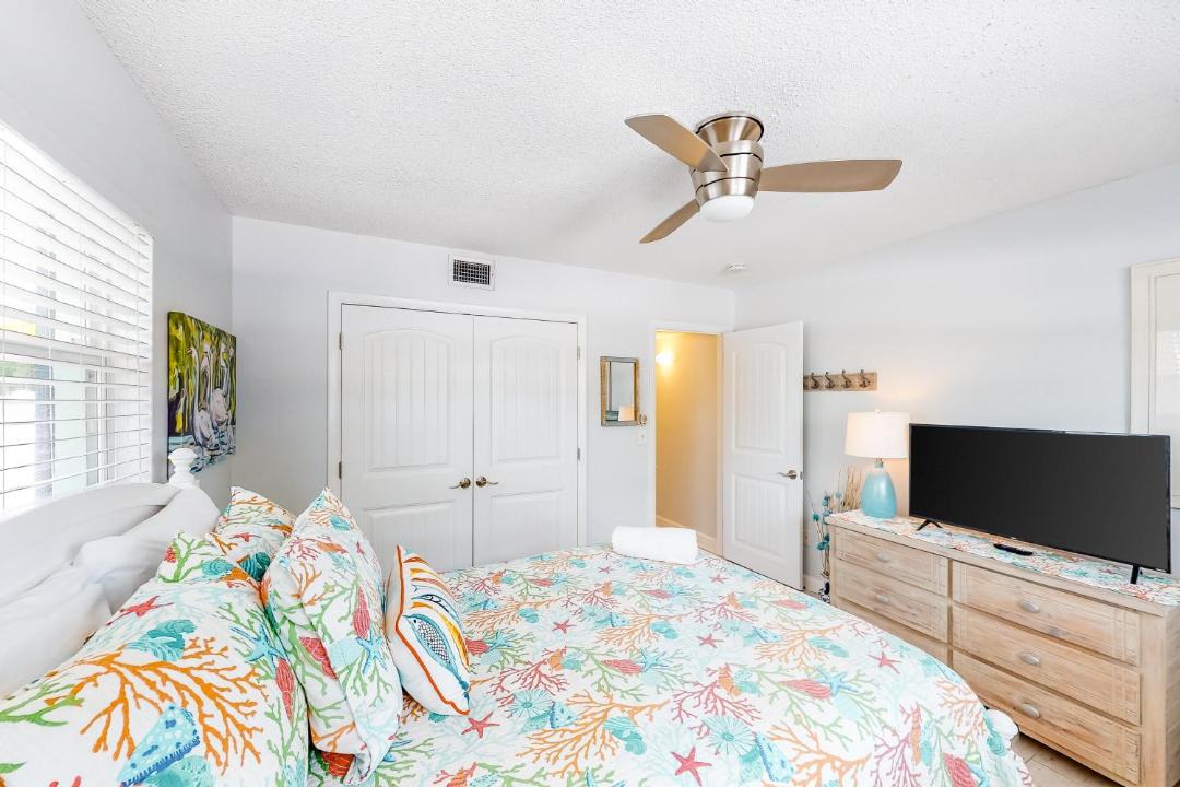 Photo of Bedroom in Holmes Beach
