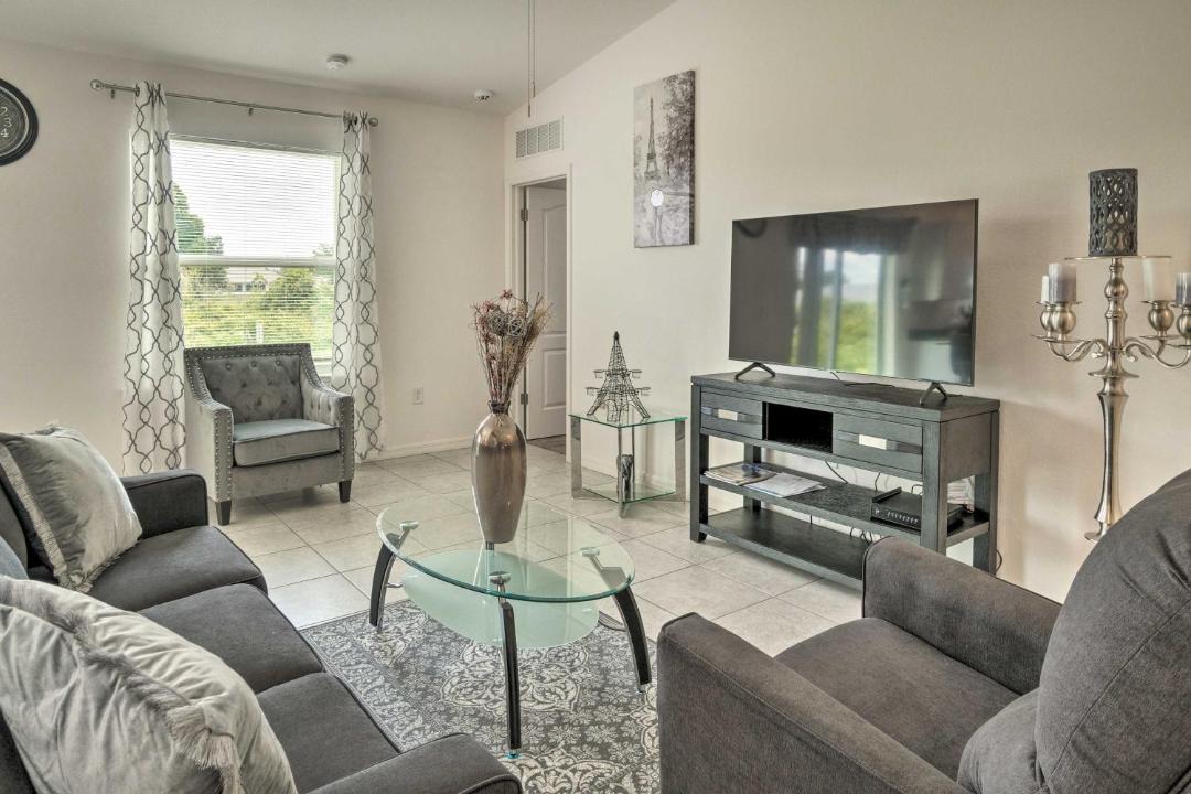 Photo of Livingroom in Deep Creek
