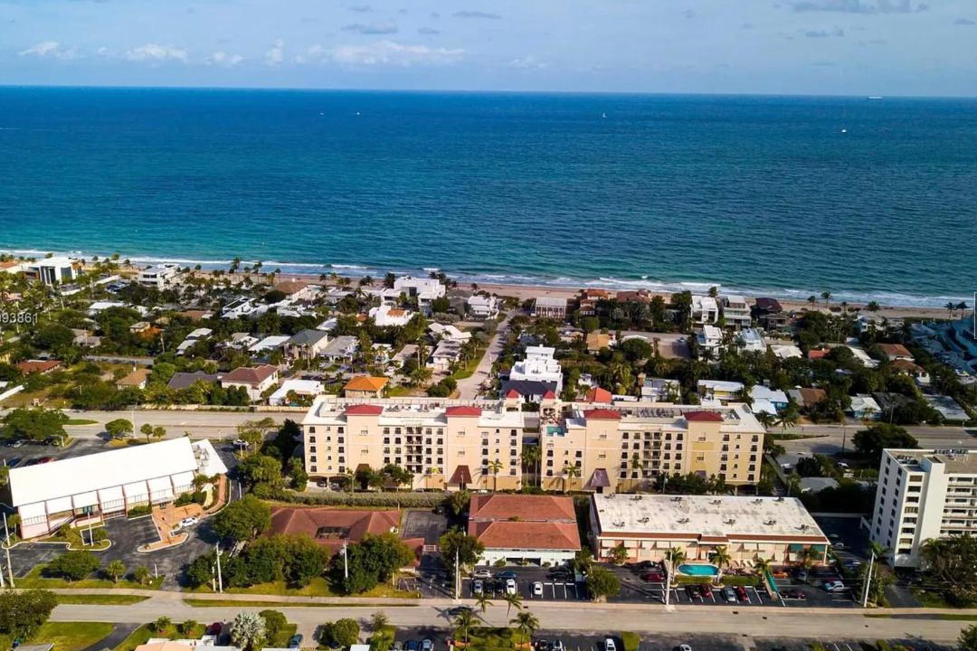 Photo of Outdoor in Lauderdale Beach