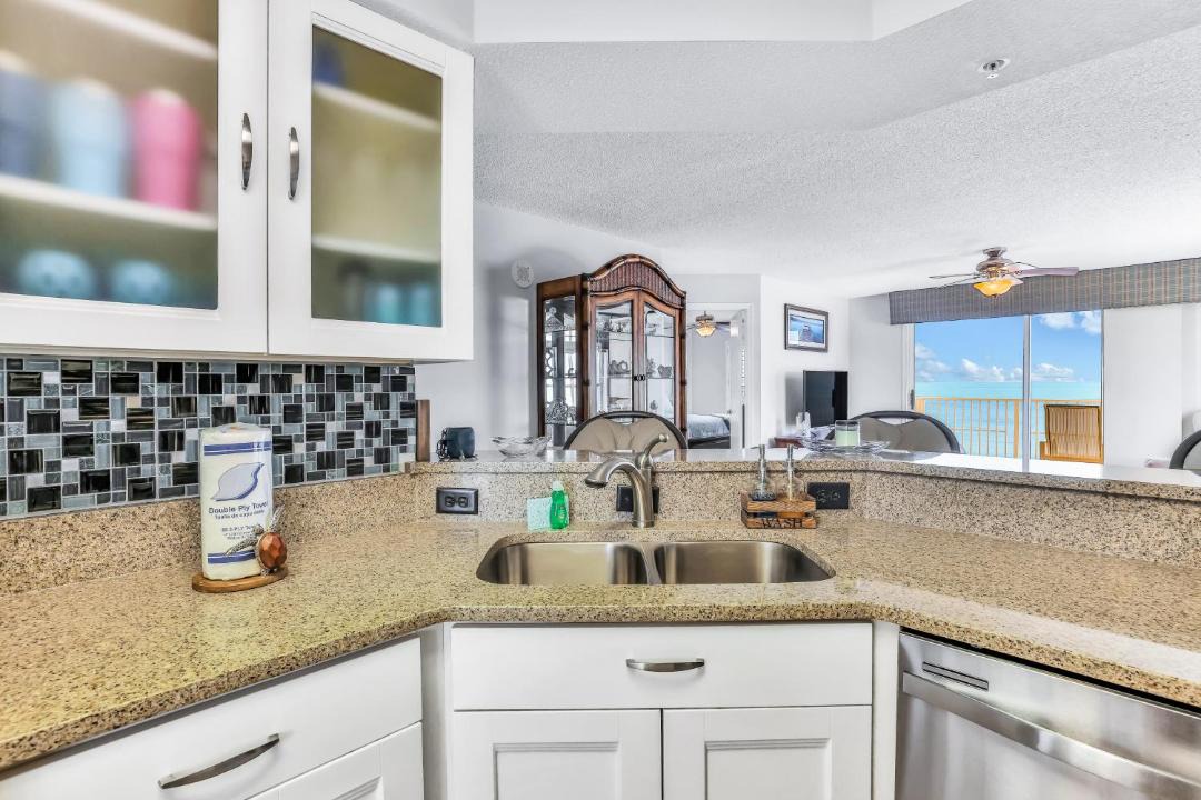 Photo of Kitchen in Seawinds Condo