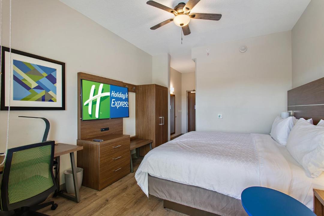 Photo of Bedroom in Vilano Beach