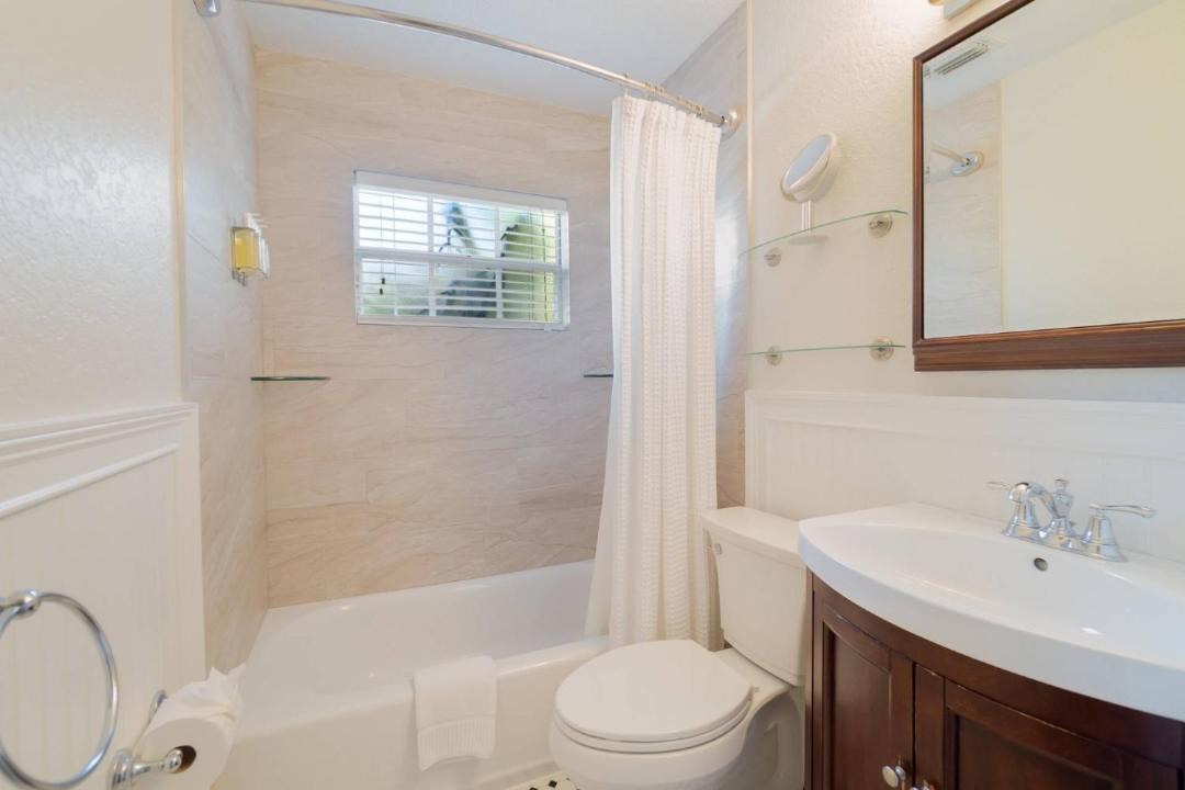 Photo of Bathroom in Grandview Heights