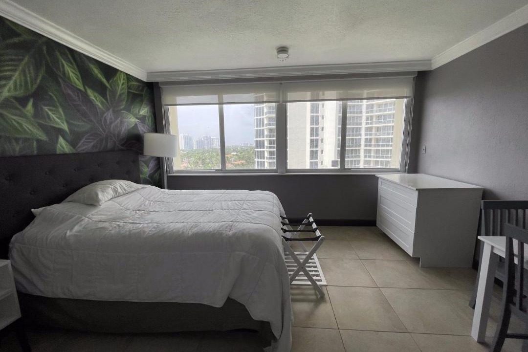 Photo of Others in Sunny Isles Beach