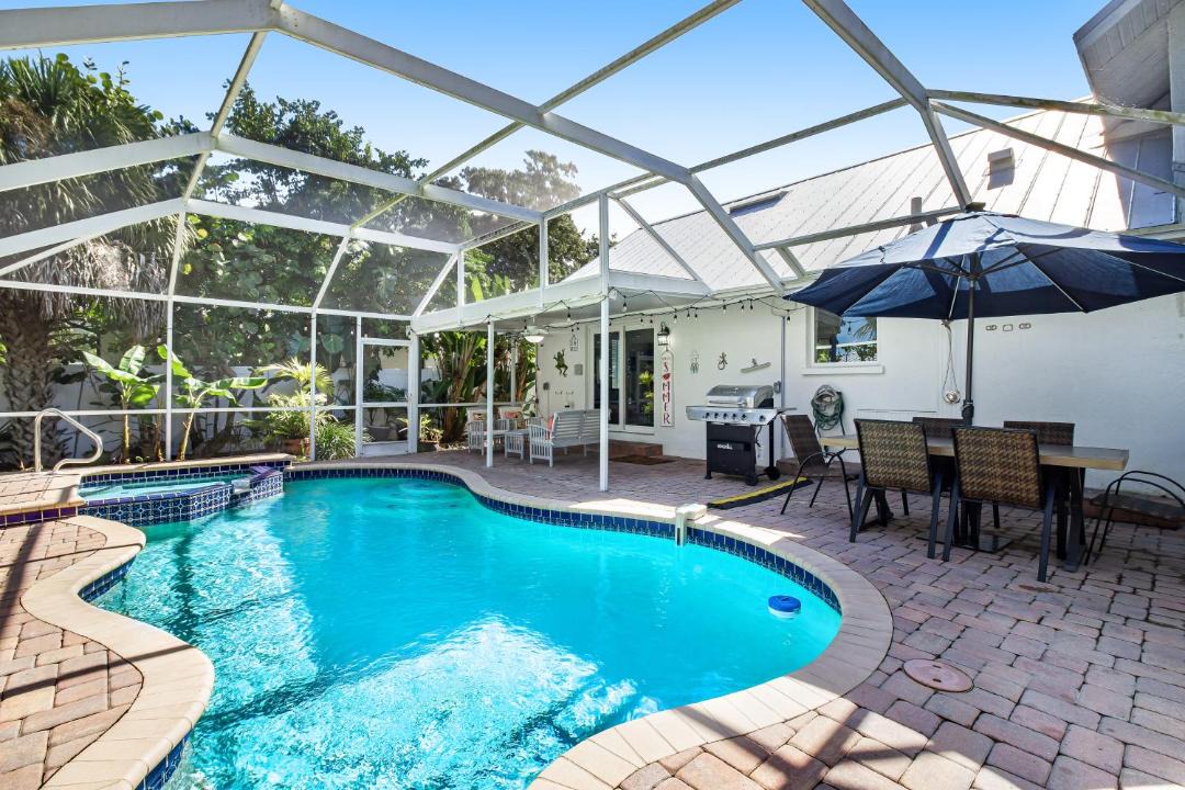 Photo of Patio Balcony in Whitney Beach