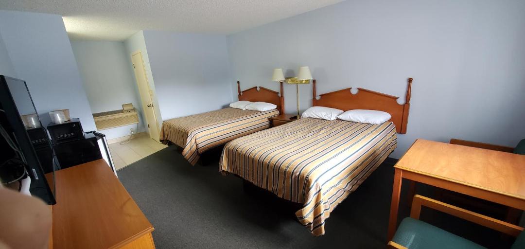 Photo of Bedroom in Taylor Creek
