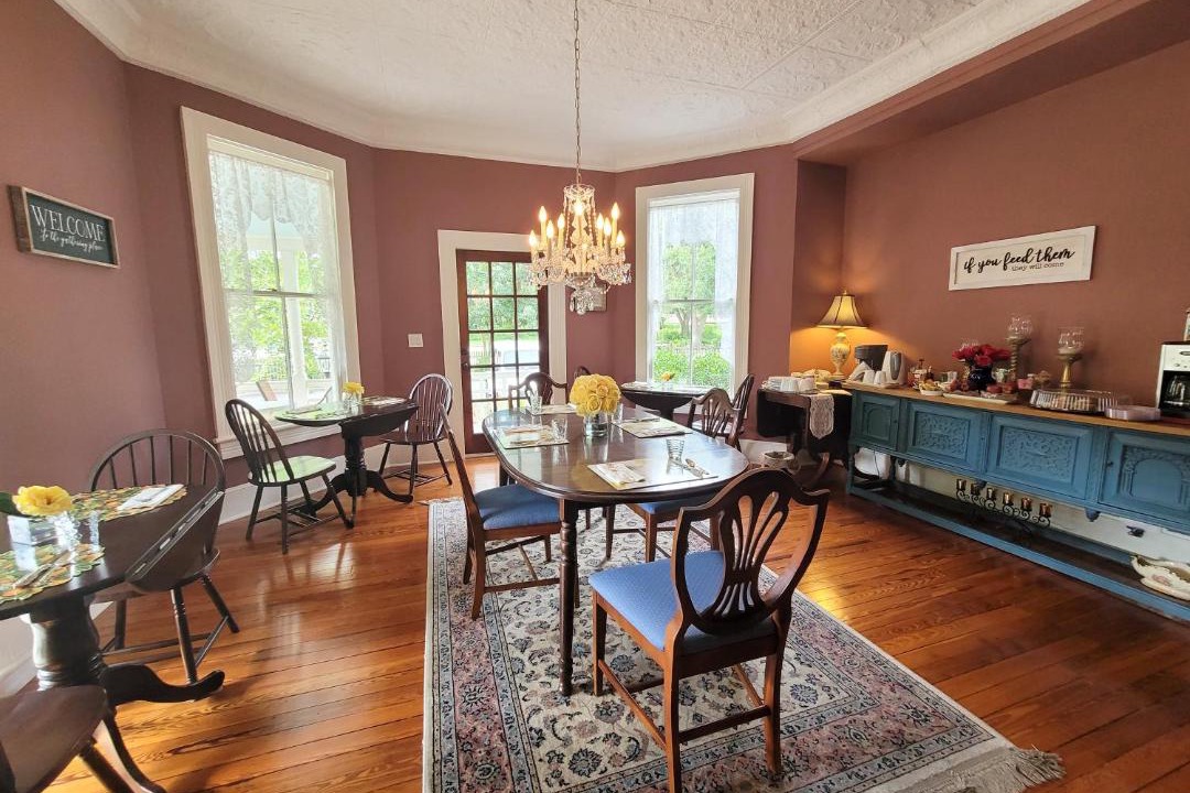 Photo of Livingroom in Gainesville