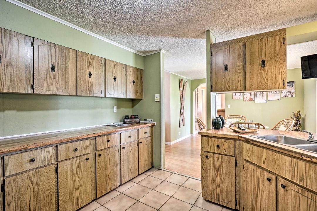 Photo of Kitchen in Crescent City