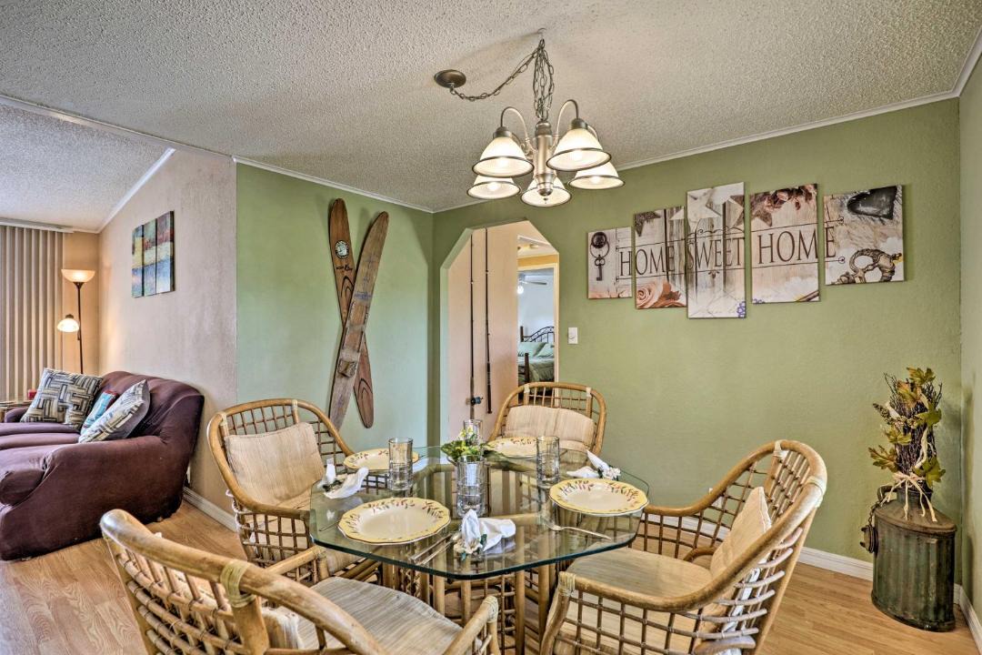 Photo of Livingroom in Crescent City