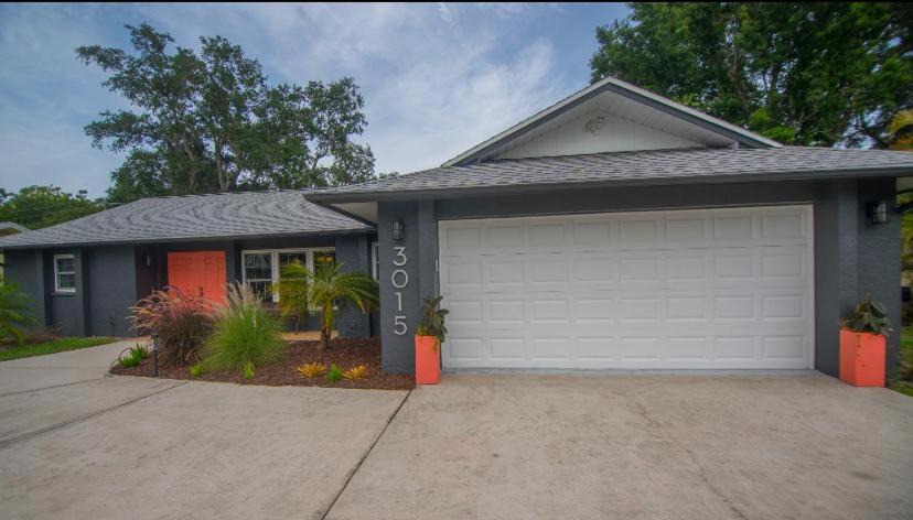 Photo of Buildings in Sarasota Springs