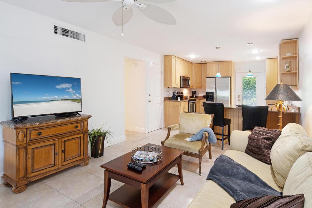 Photo of Livingroom in Old Naples