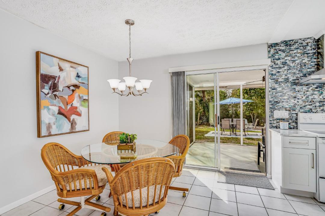 Photo of Livingroom in Naples Park