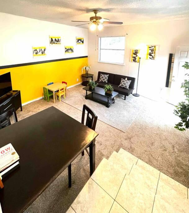 Photo of Livingroom in Arlington
