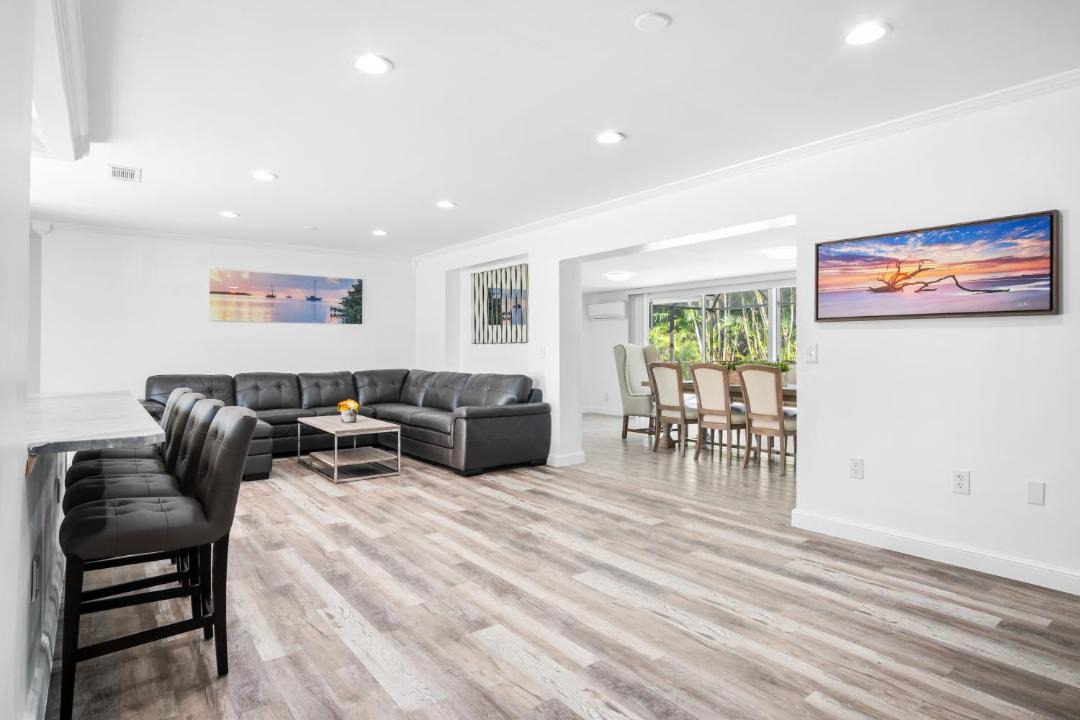Photo of Livingroom in Palm River Estates