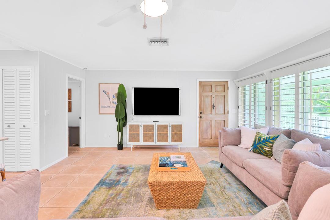 Photo of Livingroom in Anna Maria