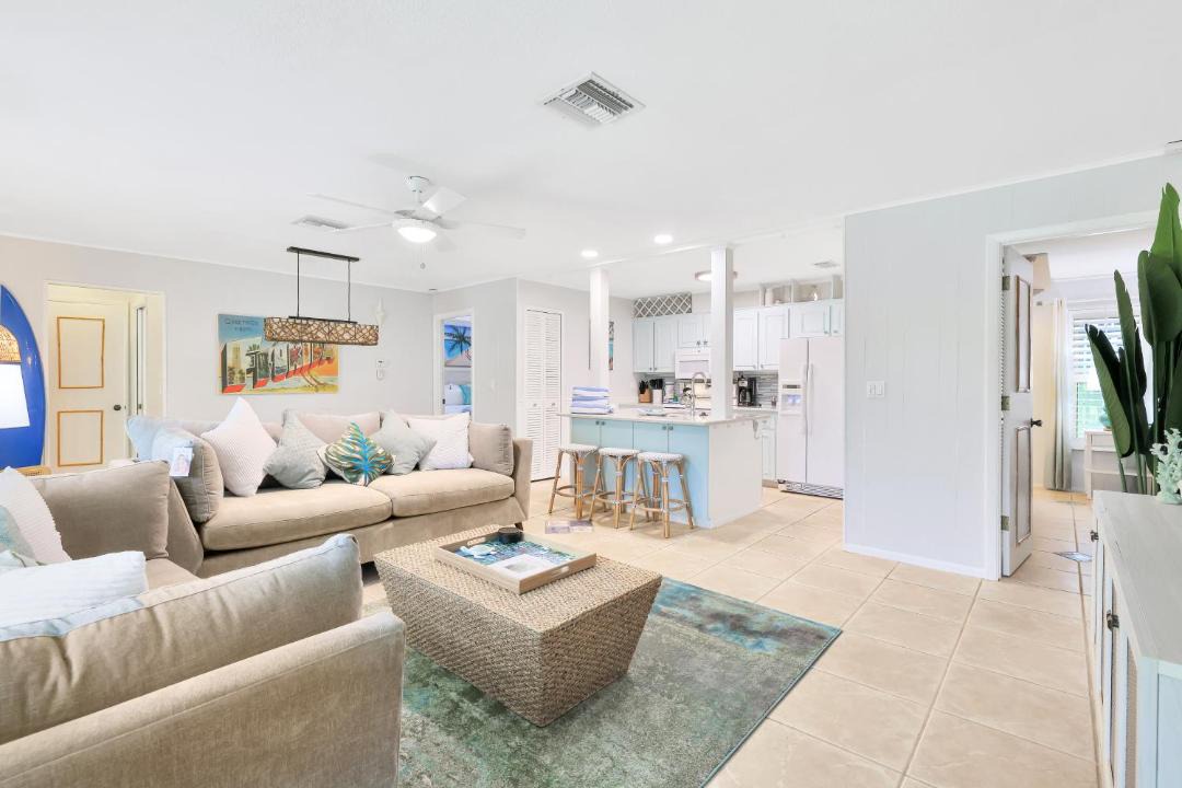 Photo of Livingroom in Anna Maria