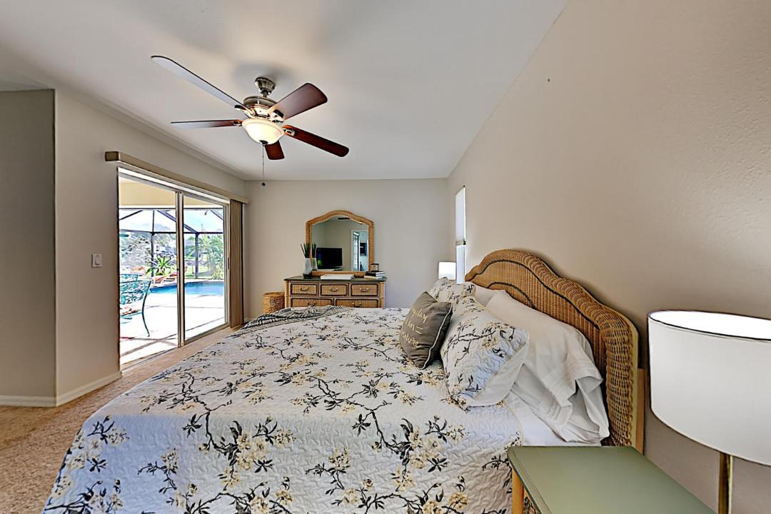 Photo of Bedroom in Pelican