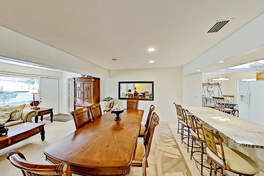 Photo of Livingroom in Moorings