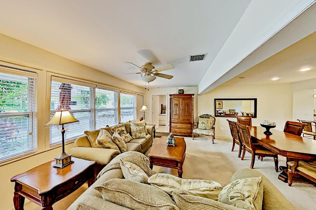 Photo of Livingroom in Moorings
