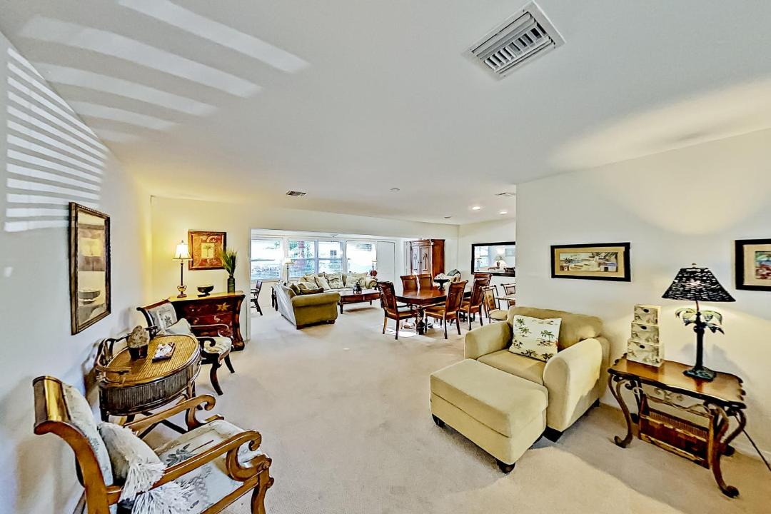 Photo of Livingroom in Moorings