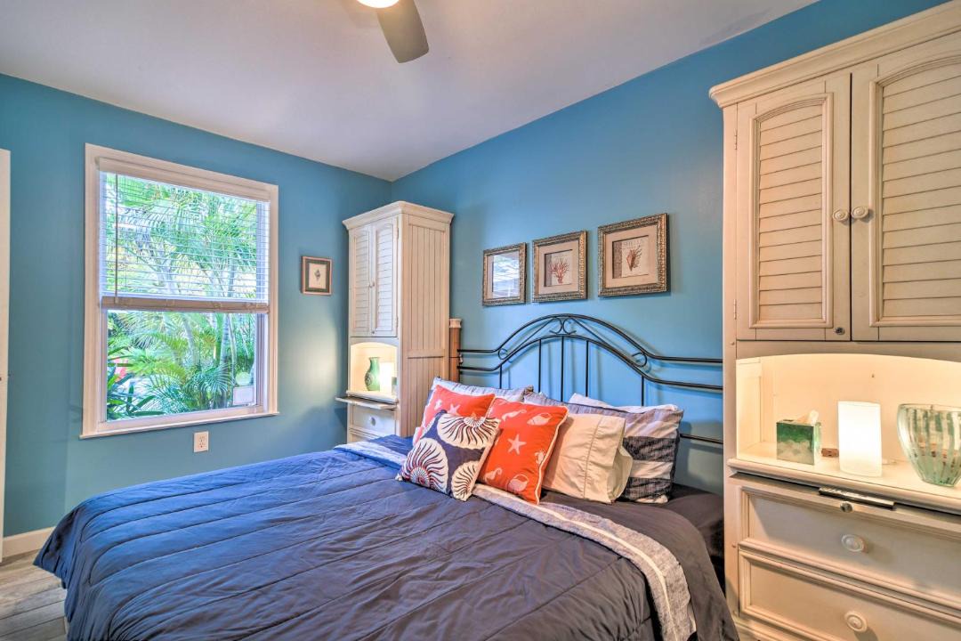 Photo of Bedroom in United Central
