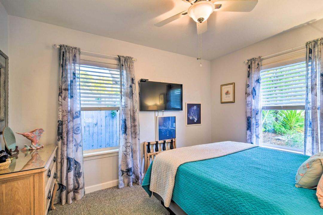 Photo of Bedroom in United Central