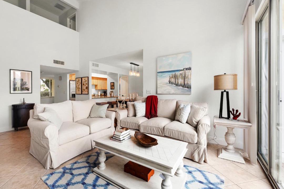 Photo of Livingroom in Sawgrass
