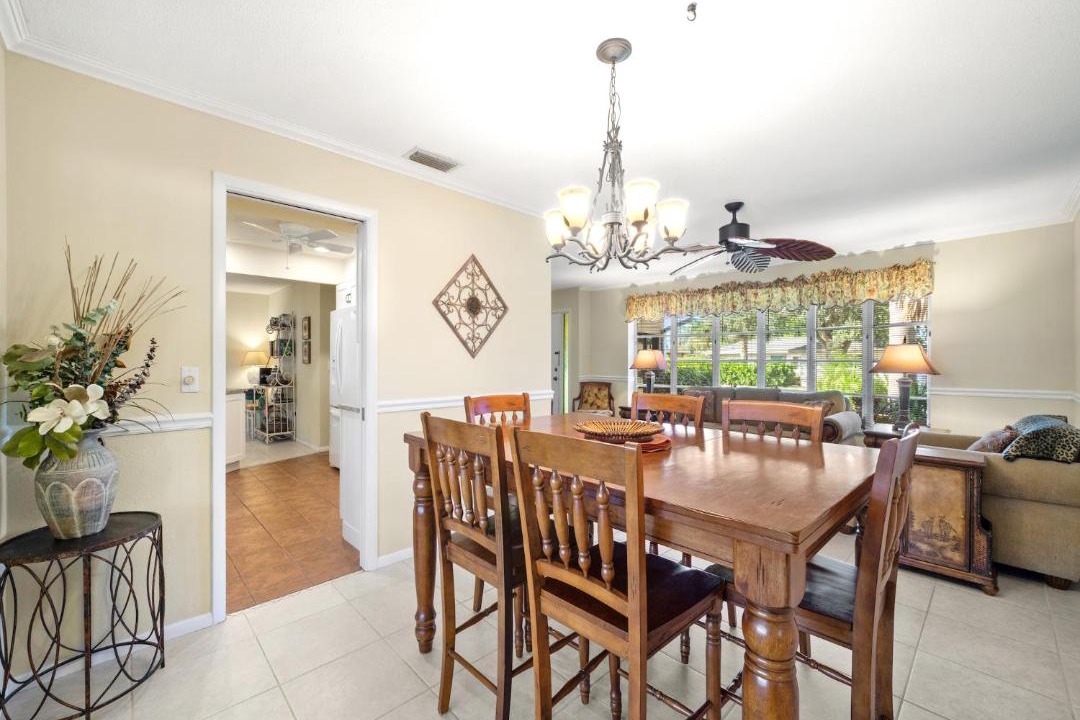 Photo of Livingroom in Venice Gardens