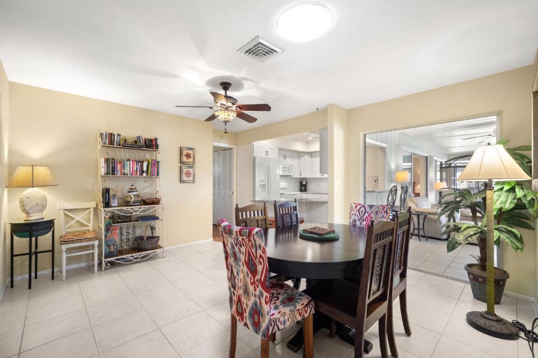 Photo of Livingroom in Venice Gardens