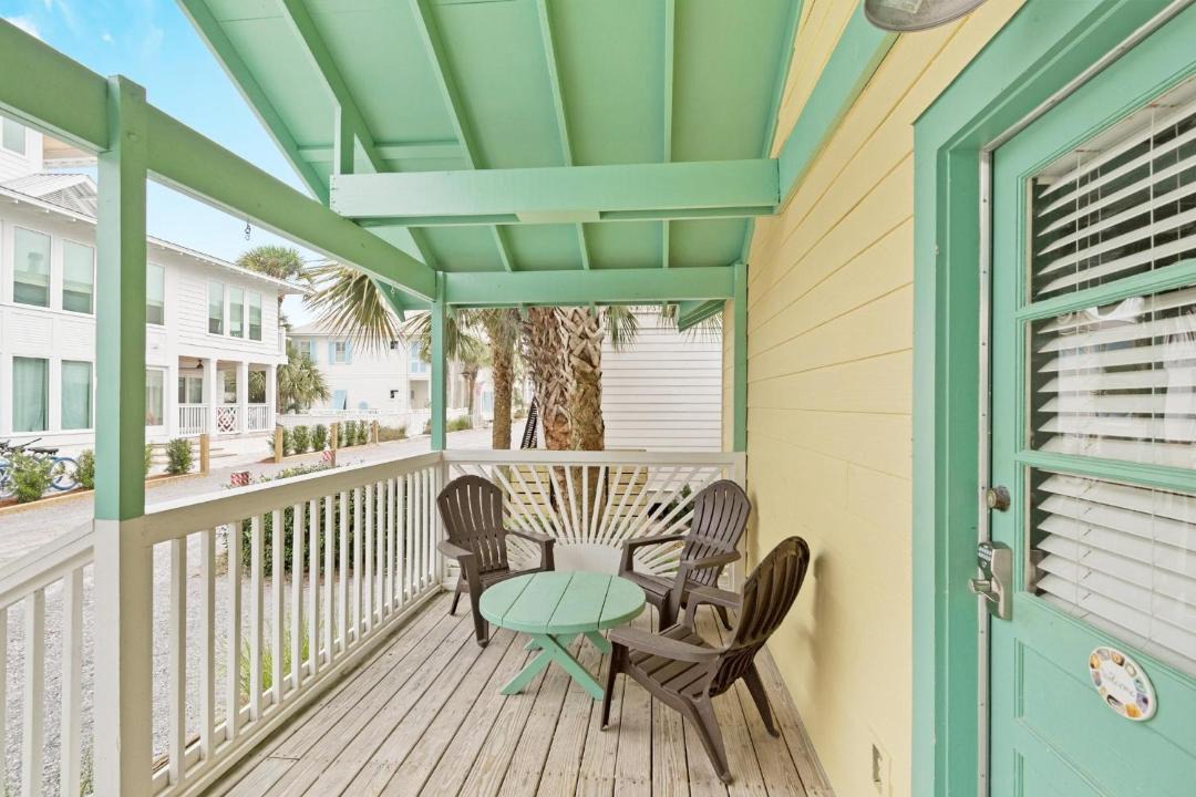 Photo of Patio Balcony in Grayton Beach