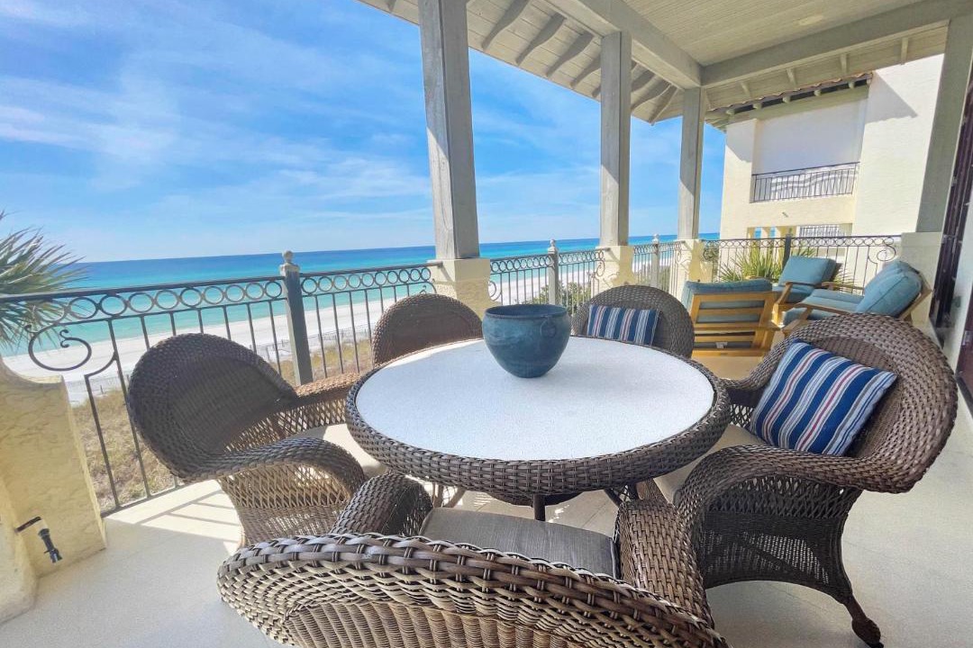 Photo of Patio Balcony in Dune Allen Beach