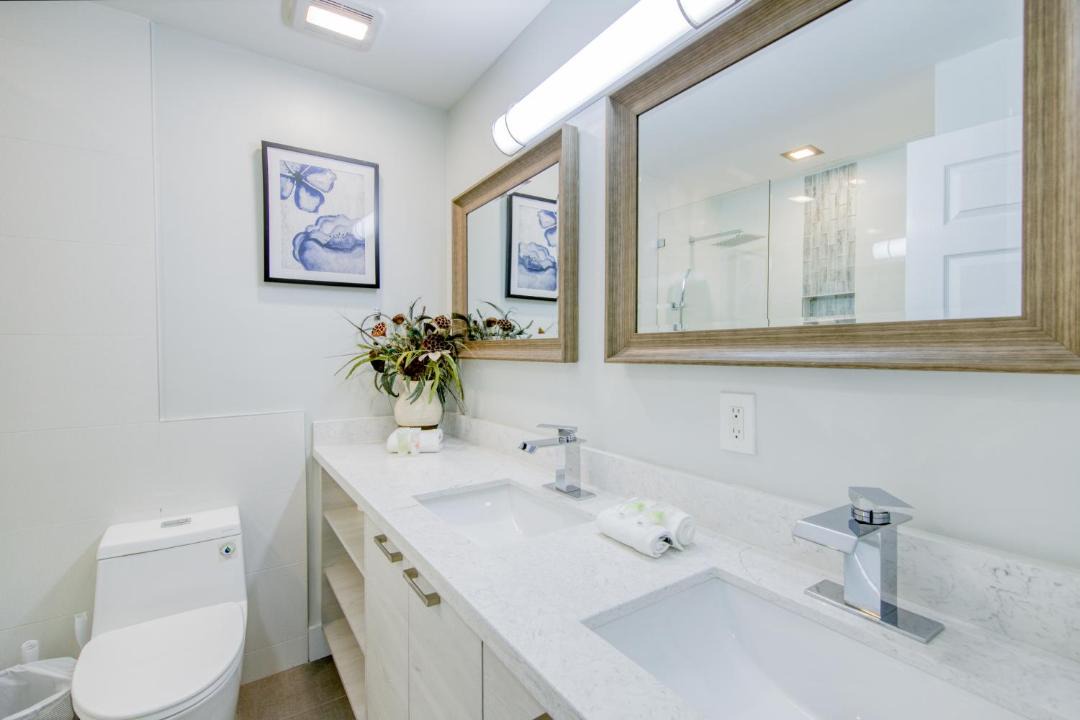 Photo of Bathroom in Coral Ridge