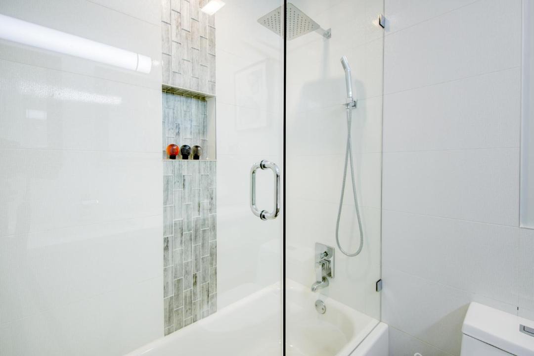 Photo of Bathroom in Coral Ridge