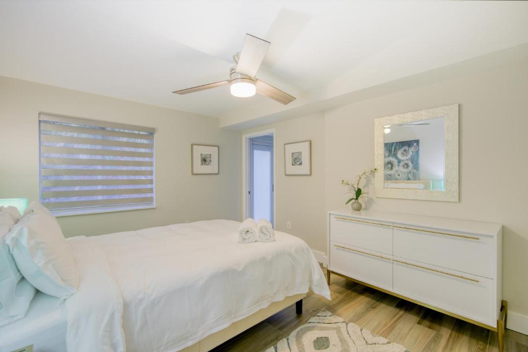 Photo of Bedroom in Coral Ridge