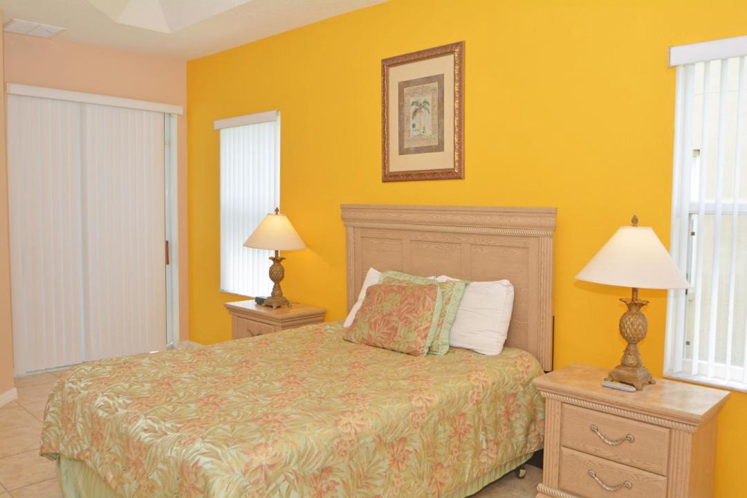 Photo of Bedroom in Tuscan Ridge