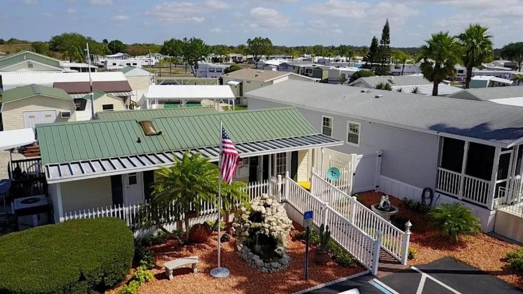 Photo of Others in Sebring