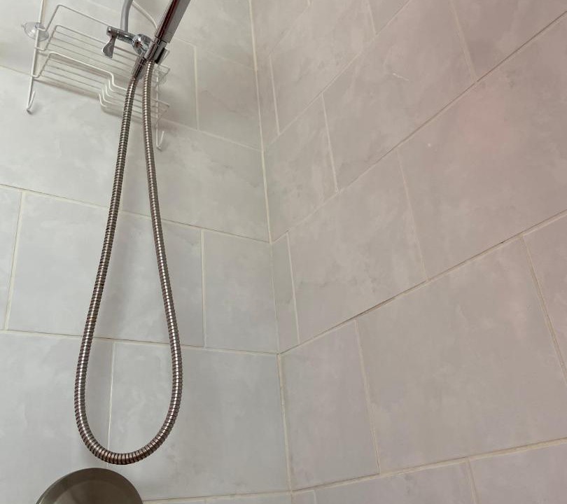 Photo of Bathroom in Mid Island