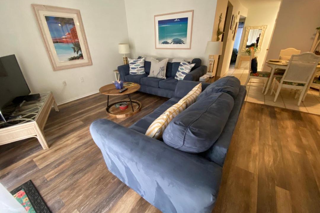 Photo of Livingroom in Bayview
