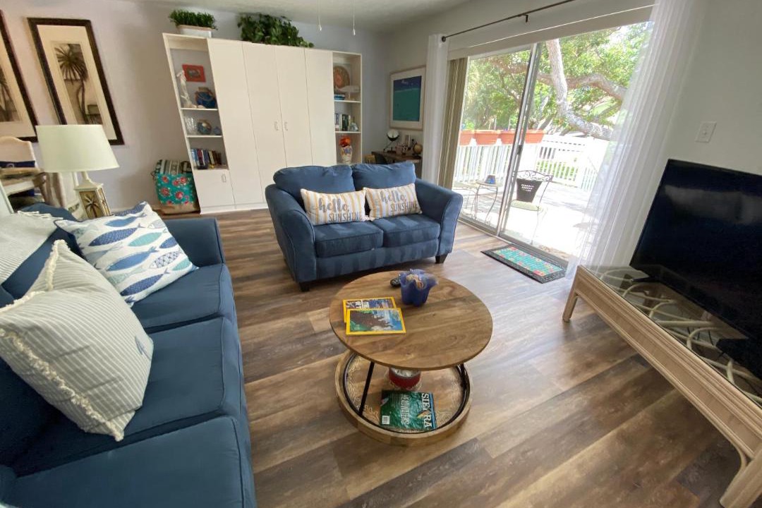 Photo of Livingroom in Bayview