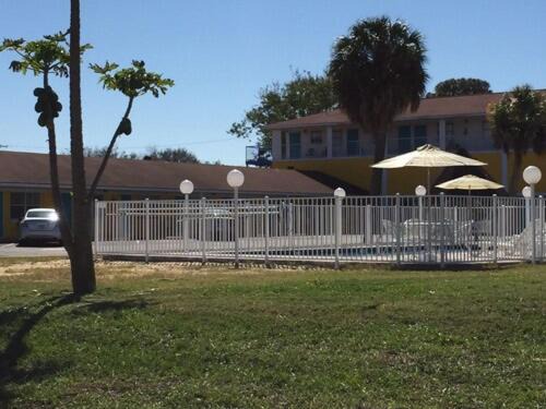 Photo of Buildings in Cypress Gardens