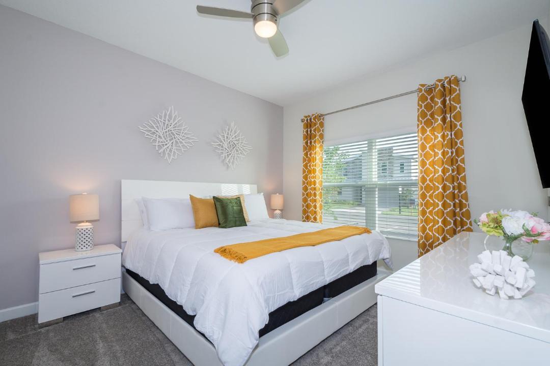 Photo of Bedroom in Sandy Ridge