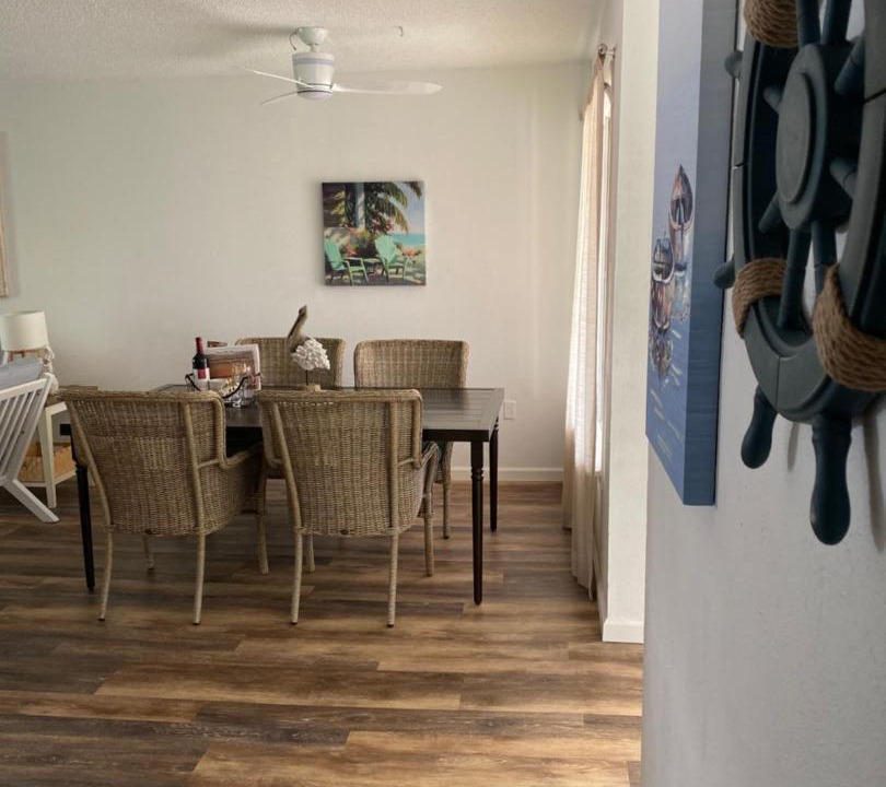Photo of Livingroom in Bayview