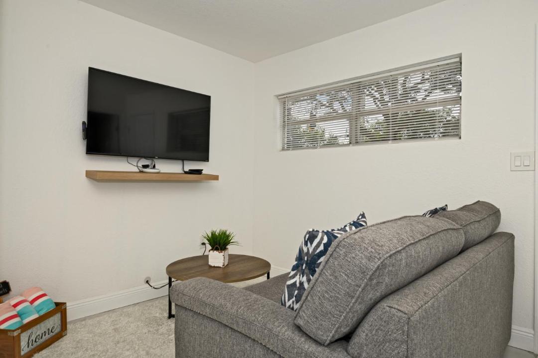 Photo of Others in Poinsettia Heights