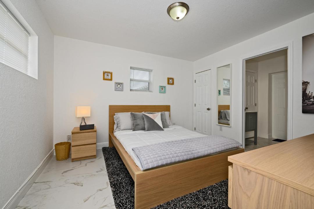 Photo of Bedroom in Poinsettia Heights
