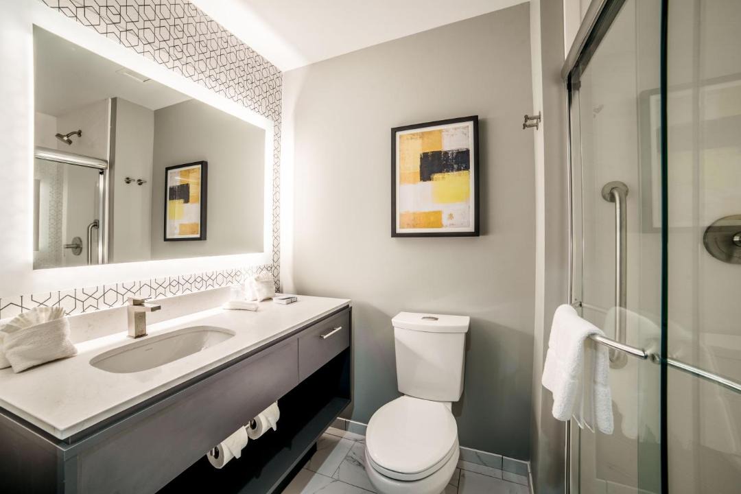 Photo of Bathroom in Everglades City