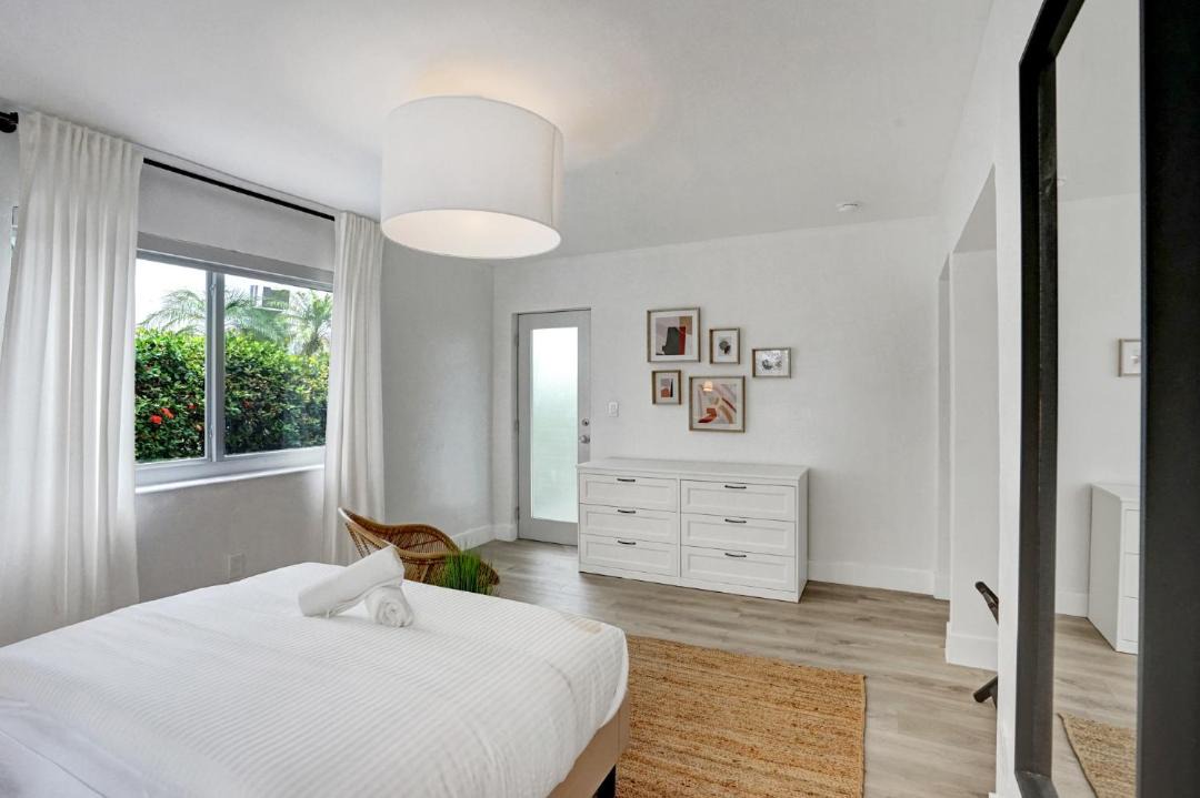 Photo of Bedroom in West Avenue