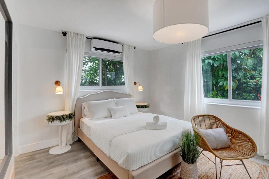 Photo of Bedroom in West Avenue