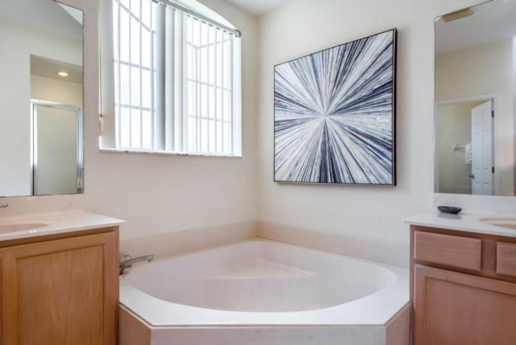 Photo of Bathroom in Highlands Reserve
