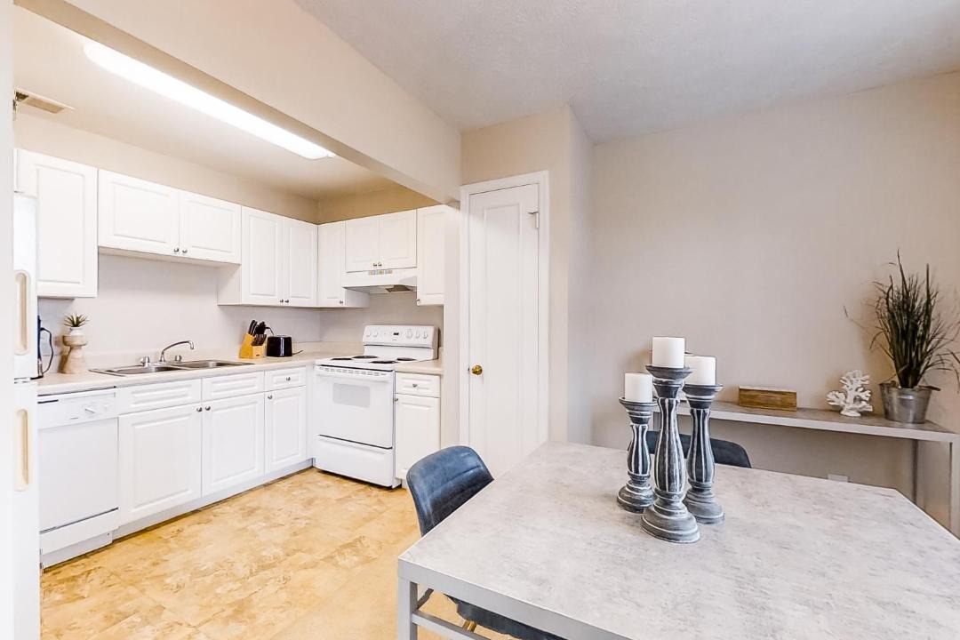 Photo of Kitchen in River Pointe