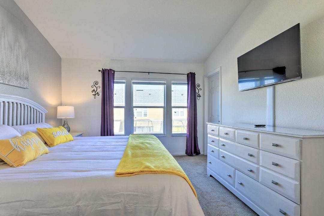 Photo of Bedroom in Windsor Hills